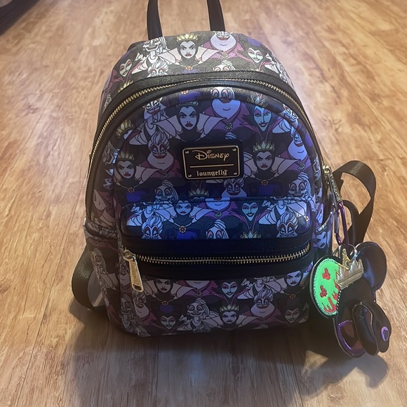 Disney Loungefly AOP Villians Mini Backpack - Picture 4 of 5